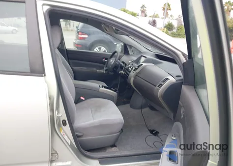 2004 Toyota Prius z USA, uszkodzony, nr VIN JTDKB20U040023186